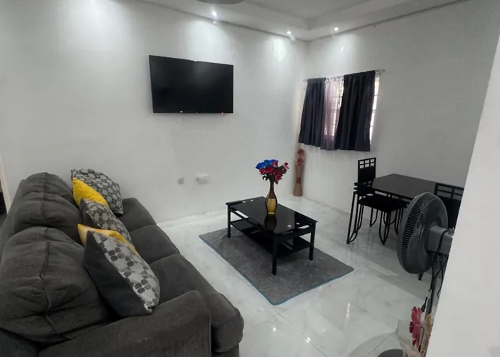 Faith Moves Mountains Apartment Ocho Rios